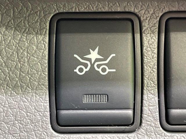 NISSAN NV350 CARAVAN 2020 Image 31