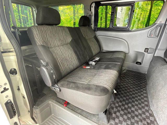 NISSAN NV350 CARAVAN 2020 Image 31