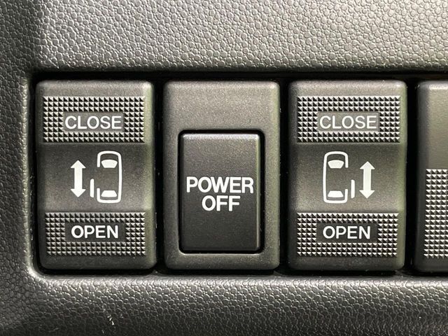 MAZDA PREMACY 2014 Image 31