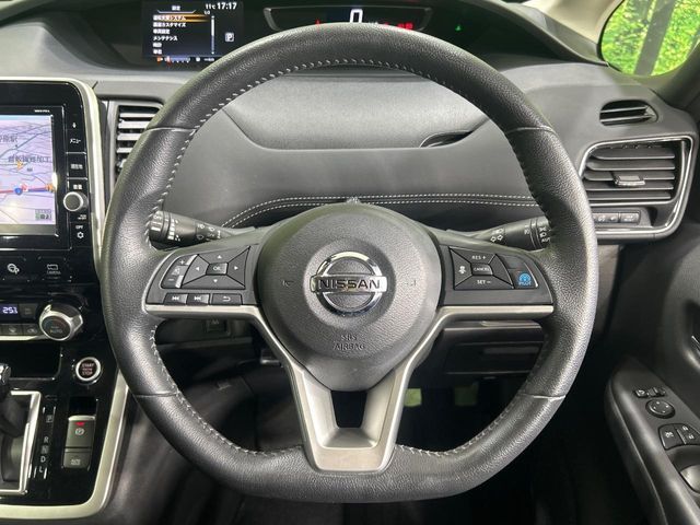 NISSAN SERENA  S-HYBRID 2017 Image 31