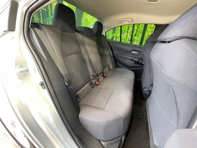 TOYOTA COROLLA SEDAN 2019 Image 31