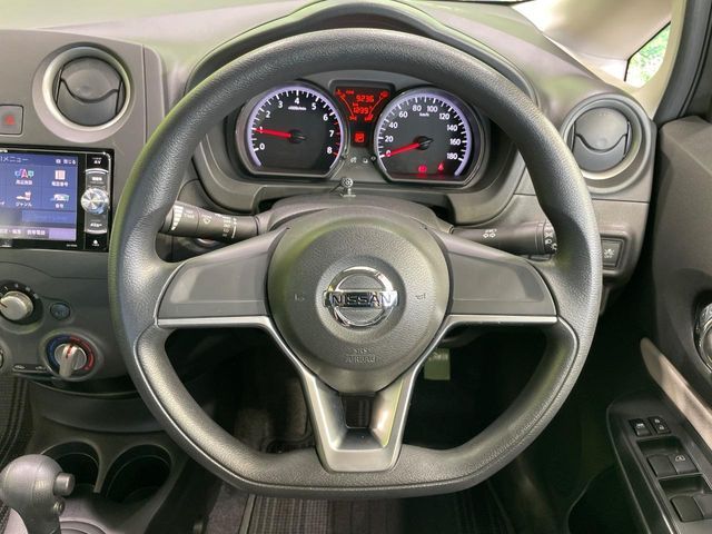 NISSAN NOTE 2017 Image 31