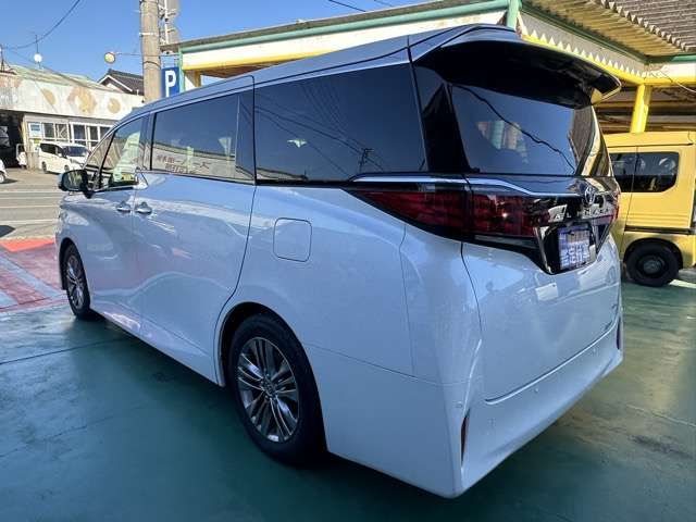 TOYOTA ALPHARD HYBRID 2025 Image 31