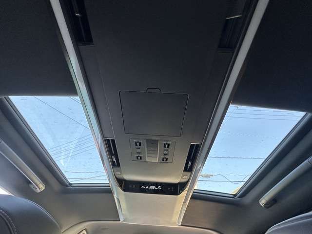 TOYOTA ALPHARD HYBRID 2025 Image 31