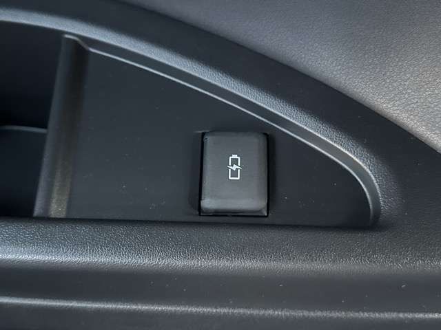 TOYOTA ALPHARD HYBRID 2025 Image 31