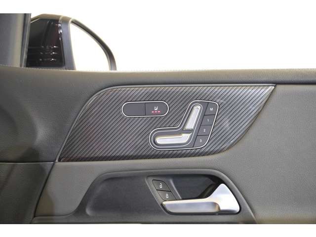 MERCEDES BENZ MERCEDES AMG GLB CLA 2023 Image 31