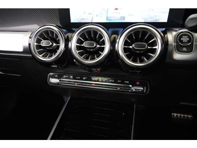 MERCEDES BENZ MERCEDES AMG GLB CLA 2023 Image 31