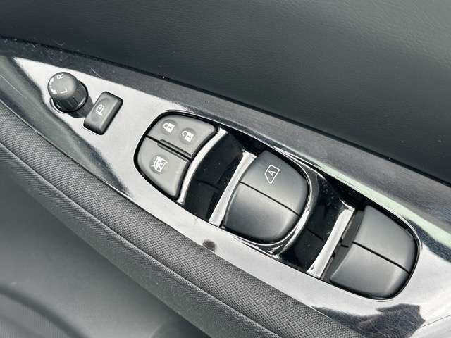 NISSAN LEAF 2018 Image 31