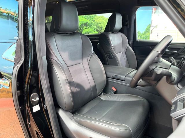 TOYOTA ALPHARD 2025 Image 31