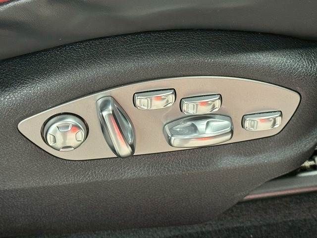 PORSCHE MACAN 2022 Image 31