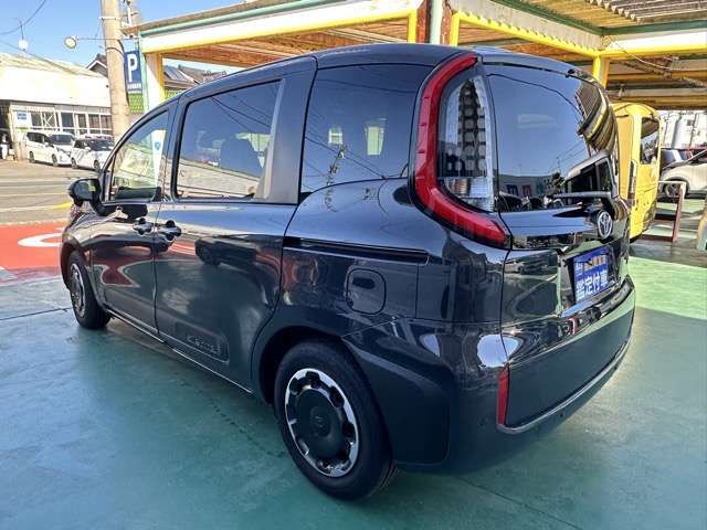 TOYOTA SIENTA HYBRID 2025 Image 31