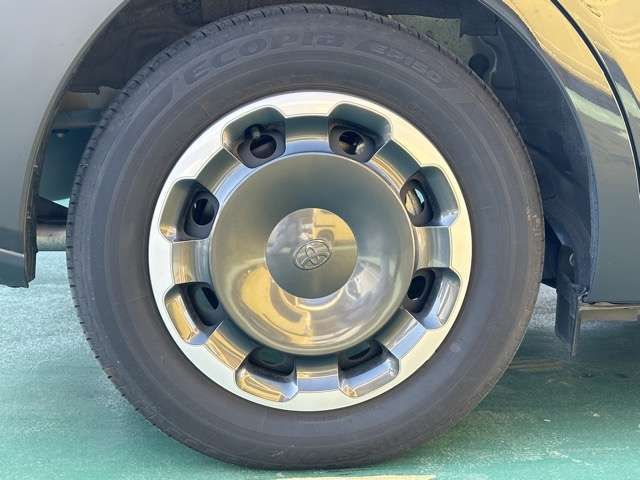 TOYOTA SIENTA HYBRID 2025 Image 31