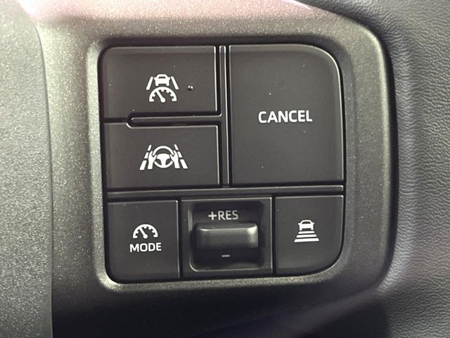 TOYOTA RAV4 HYBRID 4WD 2026 Image 31