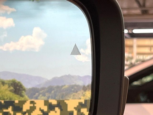 TOYOTA RAV4 HYBRID 4WD 2026 Image 31