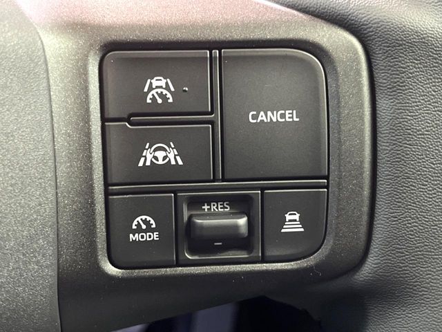 TOYOTA RAV4 HYBRID 4WD 2026 Image 31