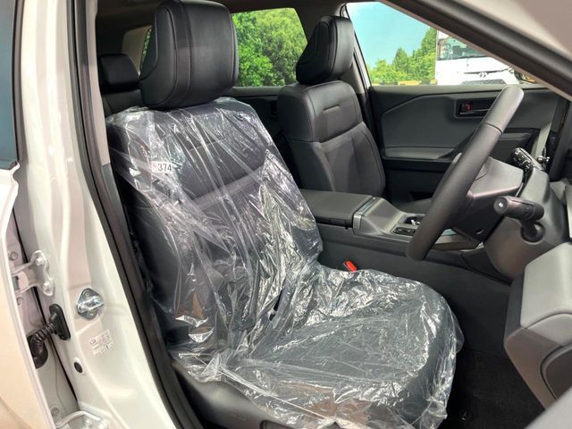 TOYOTA RAV4 HYBRID 4WD 2026 Image 31