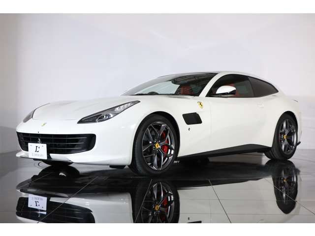 FERRARI GTC4 LUSSO T 2017 Image 31