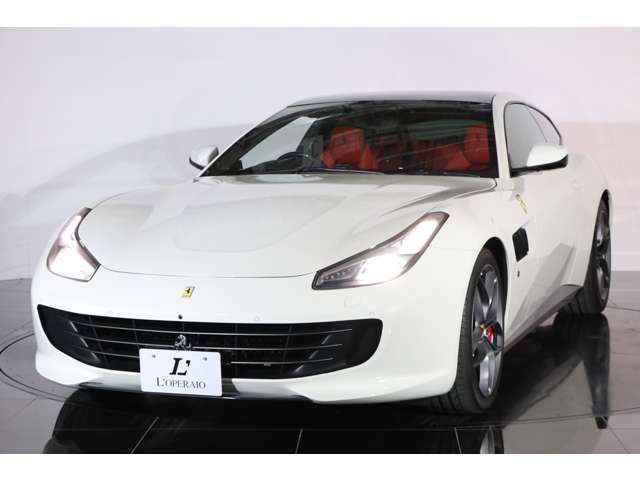 FERRARI GTC4 LUSSO T 2017 Image 31