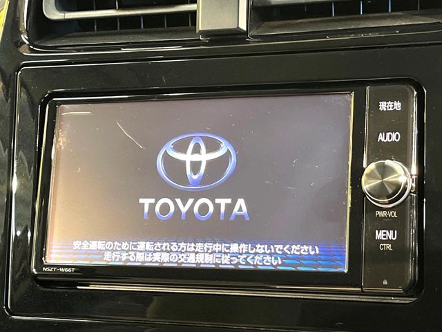 TOYOTA PRIUS 2017 Image 31