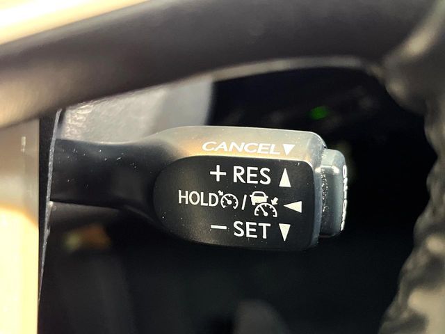 TOYOTA PRIUS 2017 Image 31