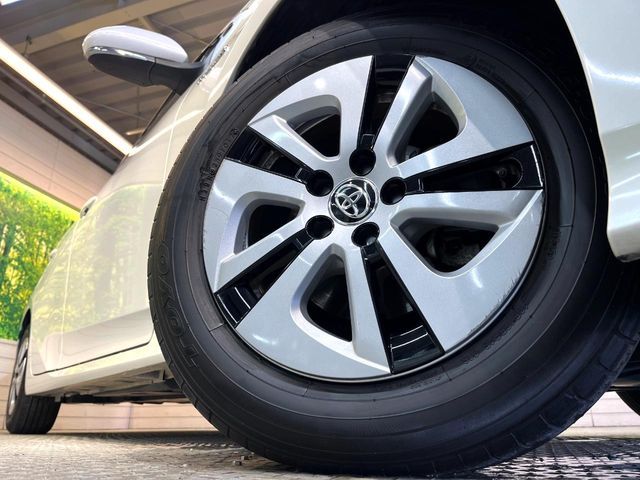 TOYOTA PRIUS 2017 Image 31