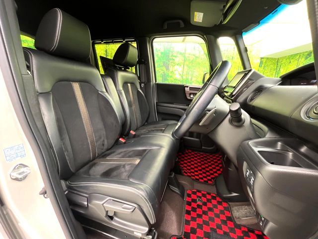 HONDA N BOX CUSTOM 2019 Image 31