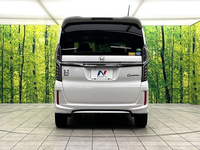 HONDA N BOX CUSTOM 2019 Image 31