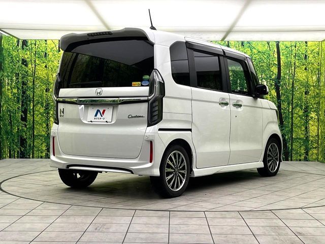 HONDA N BOX CUSTOM 2019 Image 31