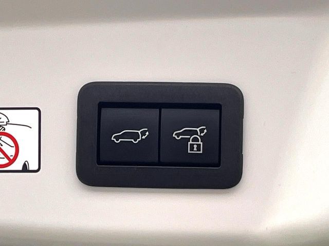 TOYOTA PRIUS 2023 Image 31