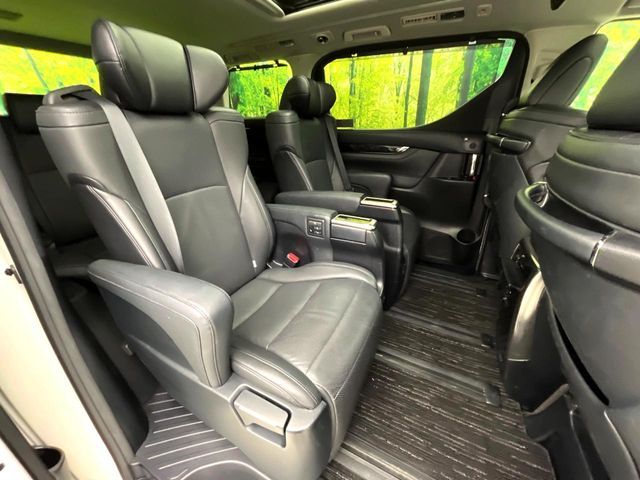 TOYOTA ALPHARD HYBRID 4WD 2019 Image 31