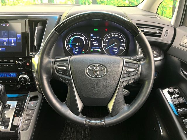TOYOTA ALPHARD HYBRID 4WD 2019 Image 31
