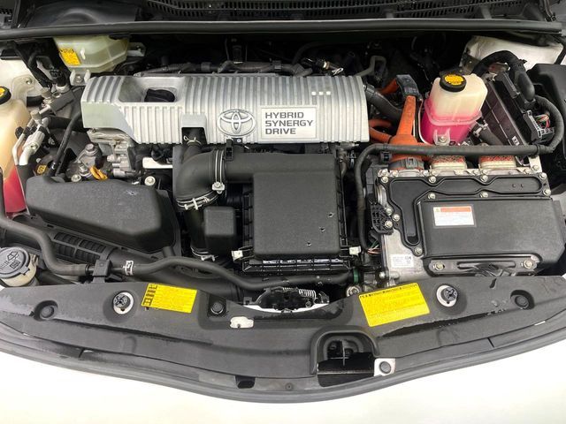 TOYOTA PRIUS 2013 Image 31