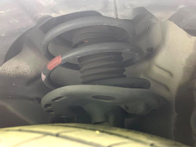 TOYOTA PRIUS 2013 Image 31