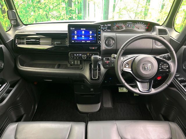 HONDA N BOX CUSTOM 2022 Image 31