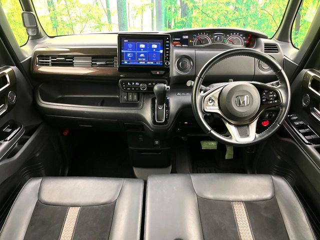 HONDA N BOX CUSTOM 2019 Image 31