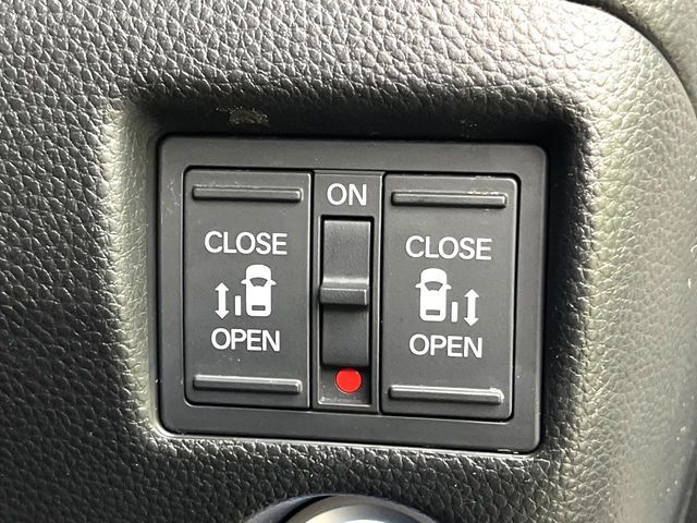 HONDA N BOX CUSTOM 2019 Image 31