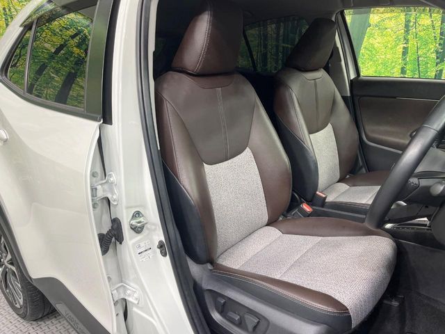 TOYOTA YARIS CROSS HYBRID 2021 Image 31