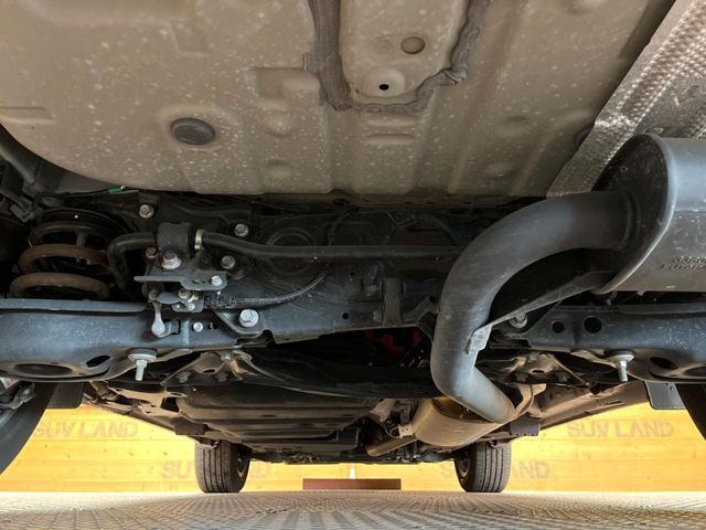 TOYOTA LEXUS NX300H 2019 Image 31