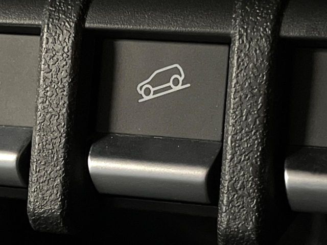 SUZUKI JIMNY NOMADE 2026 Image 31