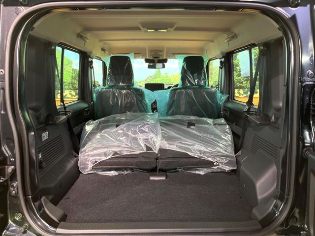 SUZUKI JIMNY NOMADE 2026 Image 31