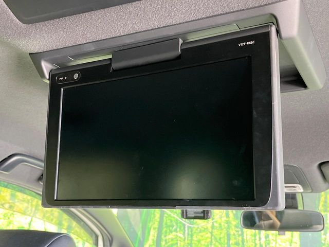 TOYOTA ESQUIRE 2018 Image 31