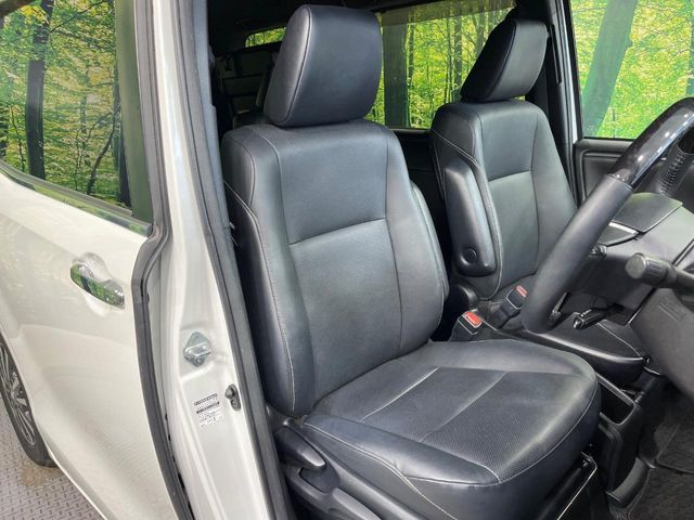 TOYOTA ESQUIRE 2018 Image 31