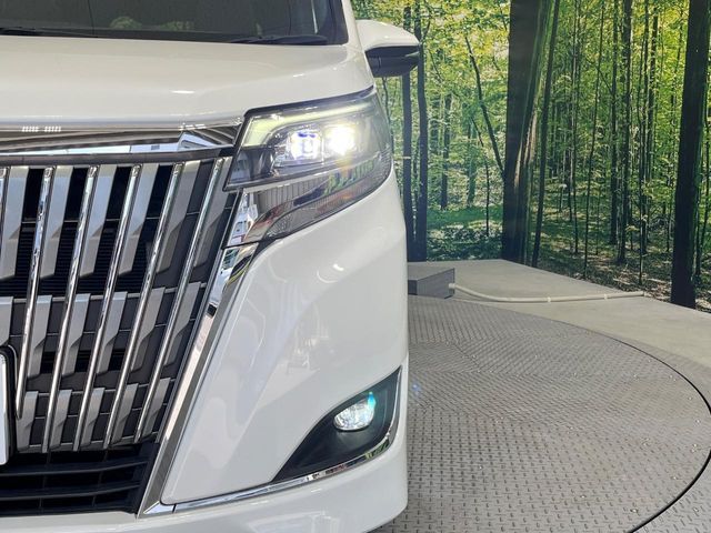 TOYOTA ESQUIRE 2018 Image 31