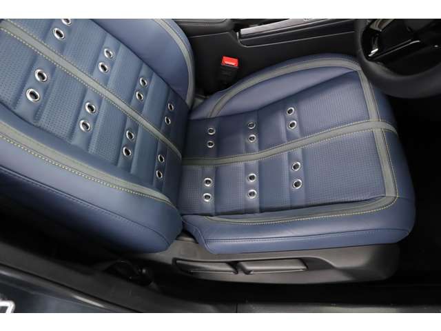 MITSUOKA M55 2024 Image 31