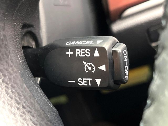 TOYOTA CROWN SEDAN HYBRID 2015 Image 31