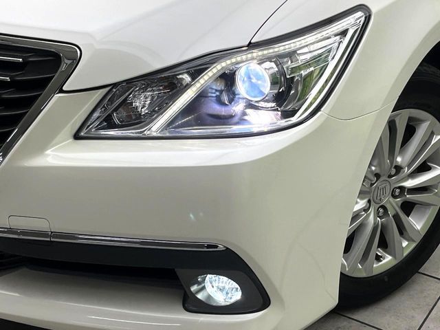 TOYOTA CROWN SEDAN HYBRID 2015 Image 31