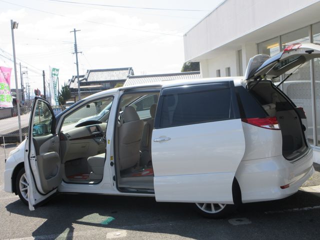 TOYOTA ESTIMA 2010 Image 31