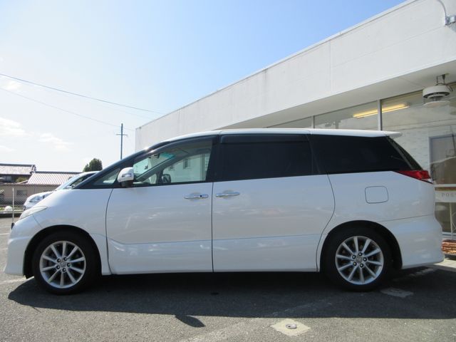 TOYOTA ESTIMA 2010 Image 31