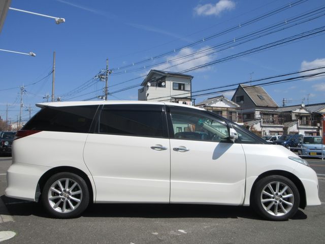 TOYOTA ESTIMA 2010 Image 31