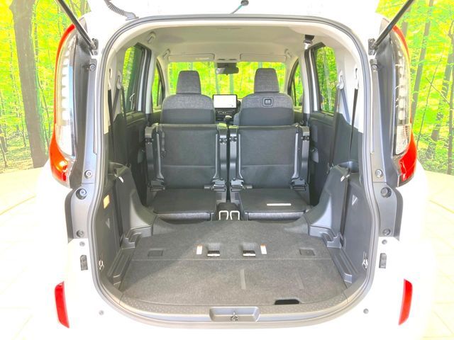 TOYOTA SIENTA 2025 Image 31